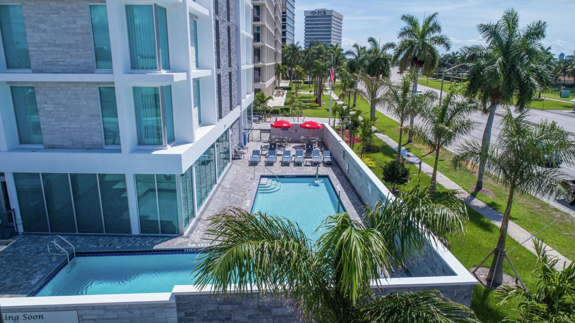 Hilton Garden Inn West Palm Beach I95 Outlets Extérieur photo